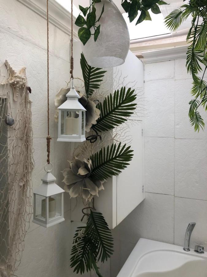 Corte Bianca 莫诺波利 外观 照片